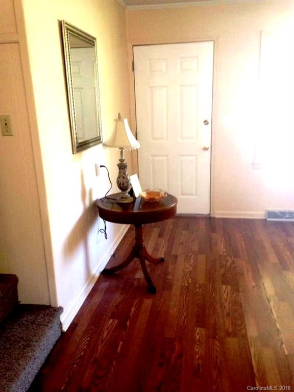 Meadowbrook Acres - Residential