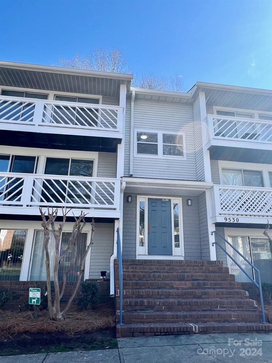 Spacious, bright and open 2 bedroom/2 full bathroom condo on 3rd floor (with no one above!), overlooking back private wooded area. Ready for new residents, with beautiful LVP flooring throughout and fresh paint. Great location down the street from University of North Carolina Charlotte, close to I-485, shopping, and many restaurants.