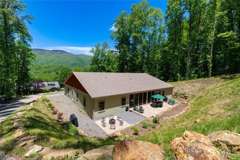 33 Freedom Drive Waynesville NC 28786