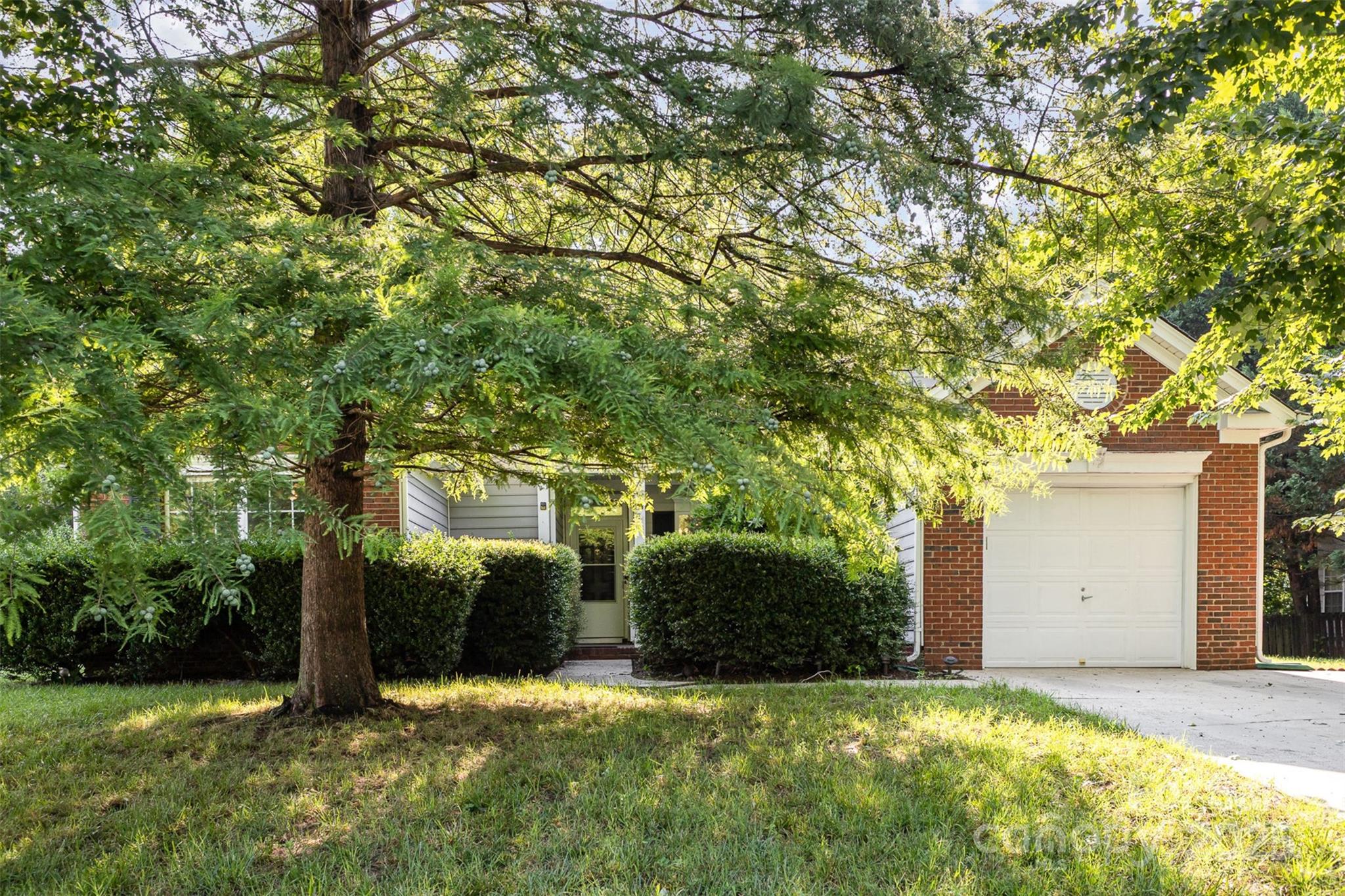 11411 Ridge Oak Drive