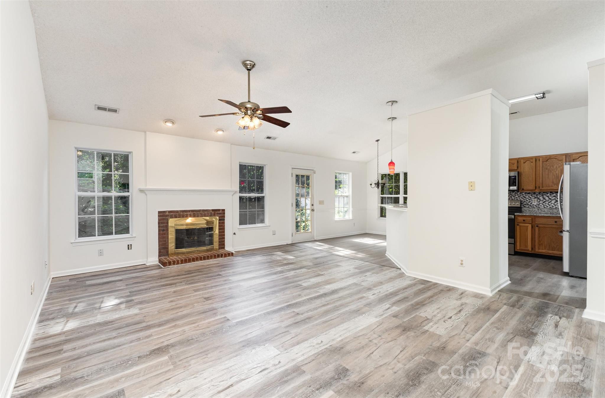 11411 Ridge Oak Drive