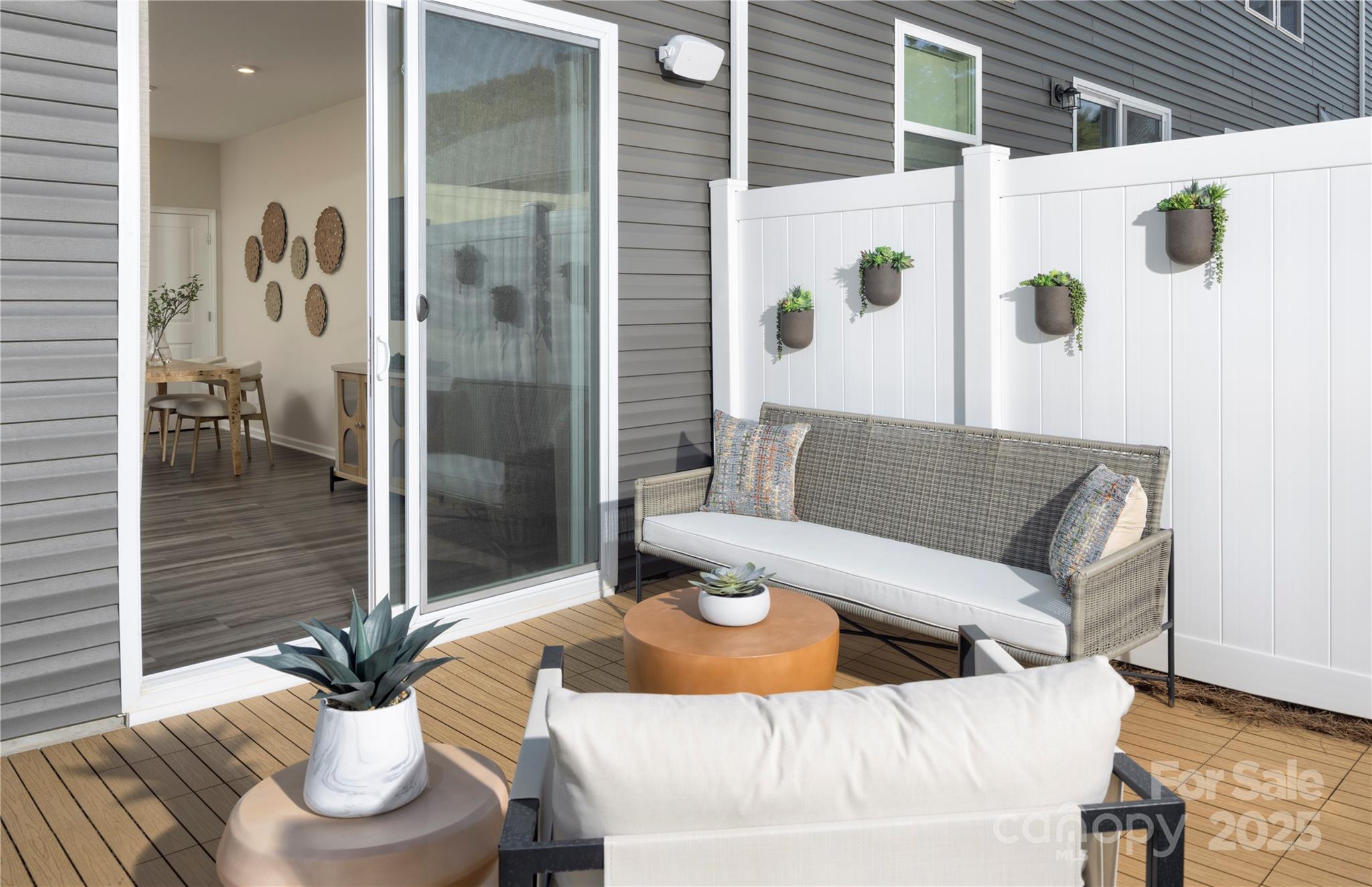 Hedgecliff Townes - Residential