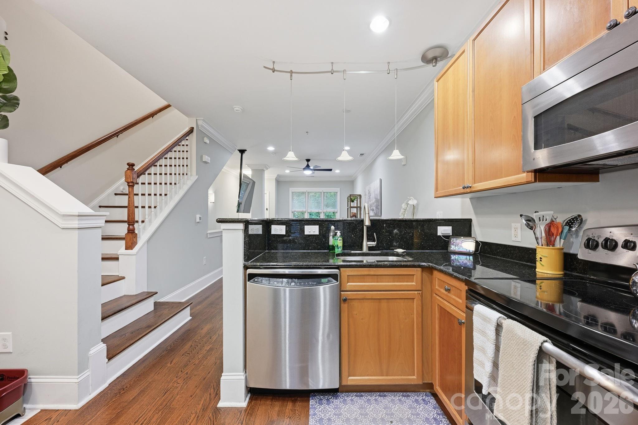 Elizabeth - Residential