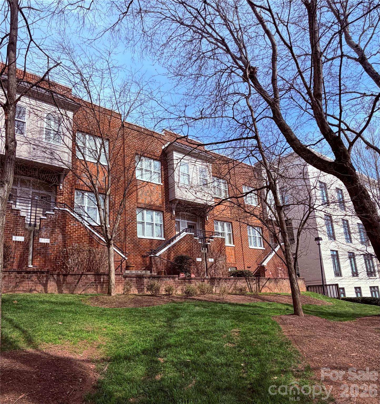 Elizabeth - Residential