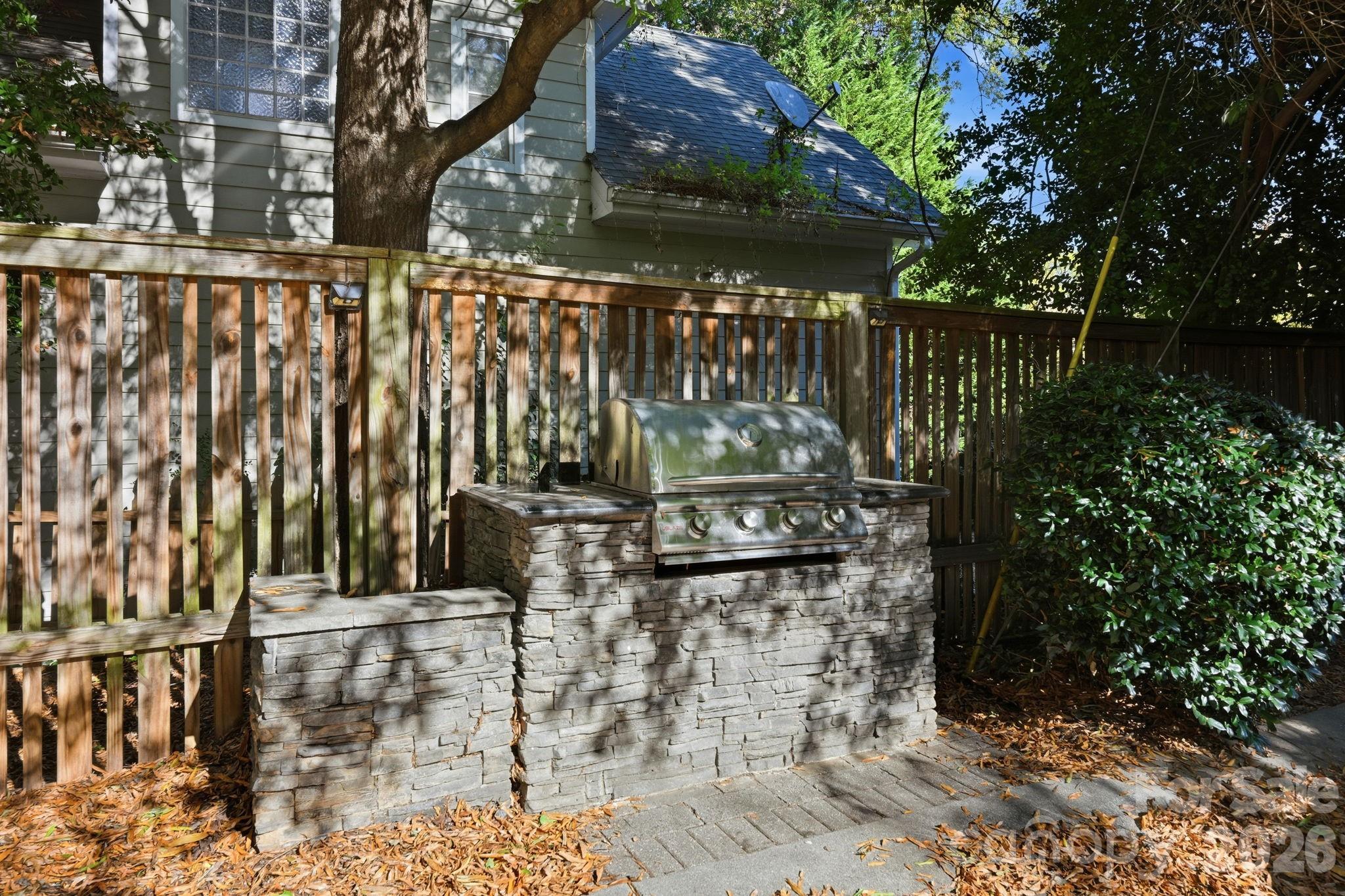 Elizabeth - Residential