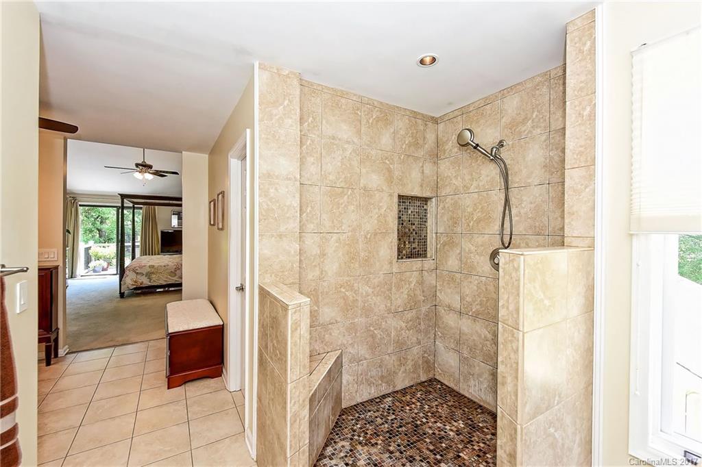 Tega Cay - Residential