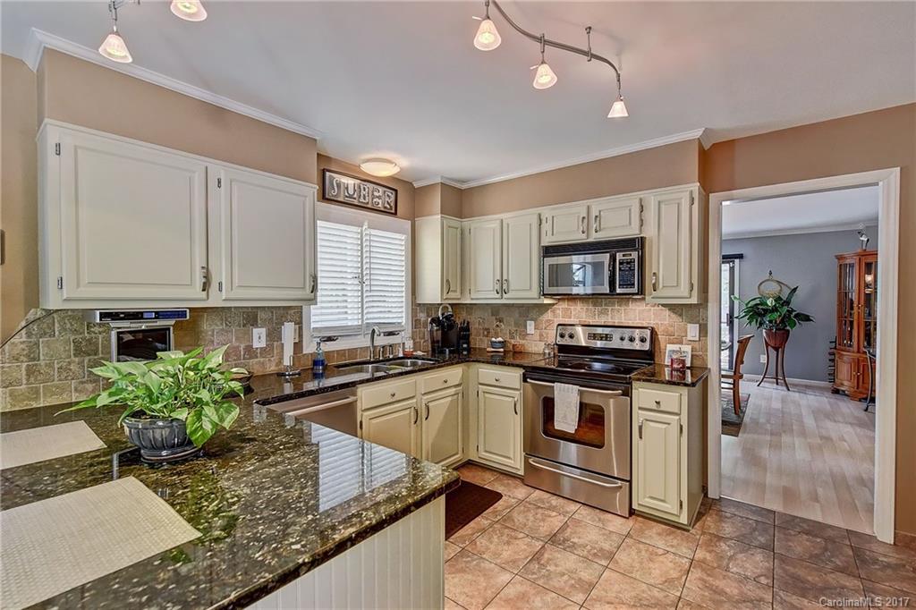 Tega Cay - Residential