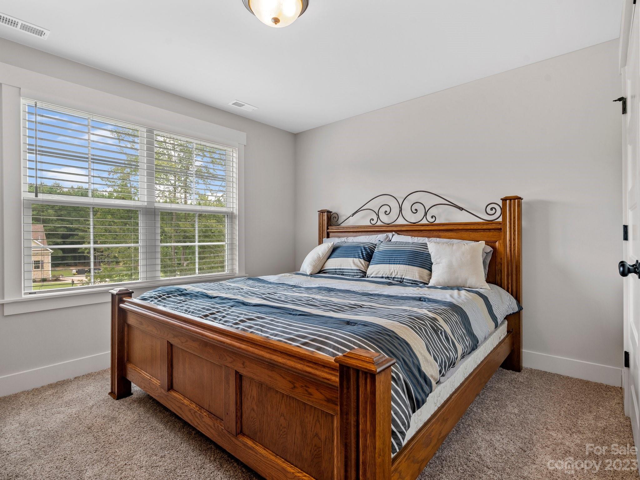 Lauren Pines - Residential