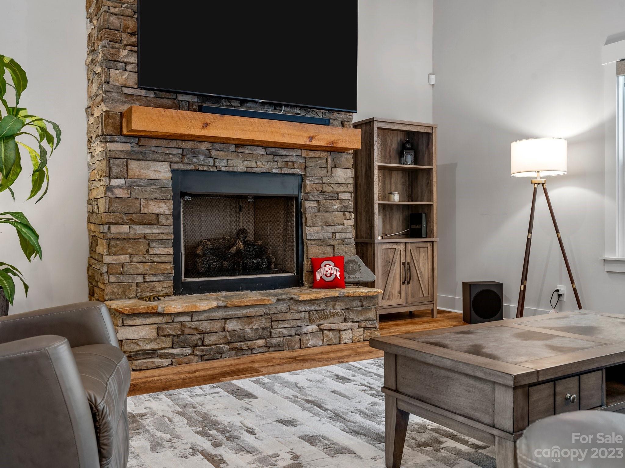 Lauren Pines - Residential