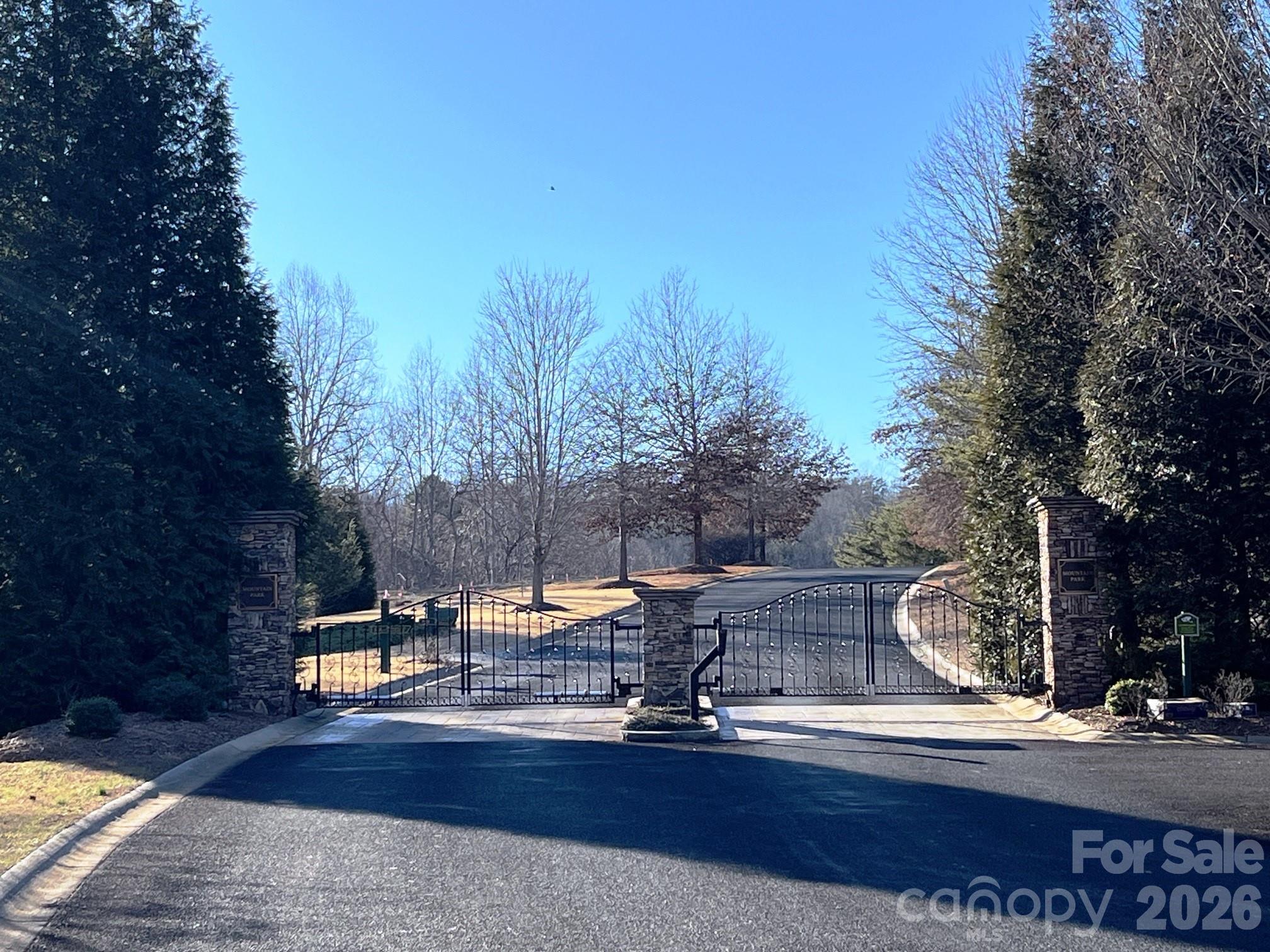 Lot 30 Mountain Parkway