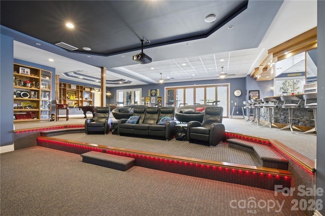 Uwharrie Point - Residential