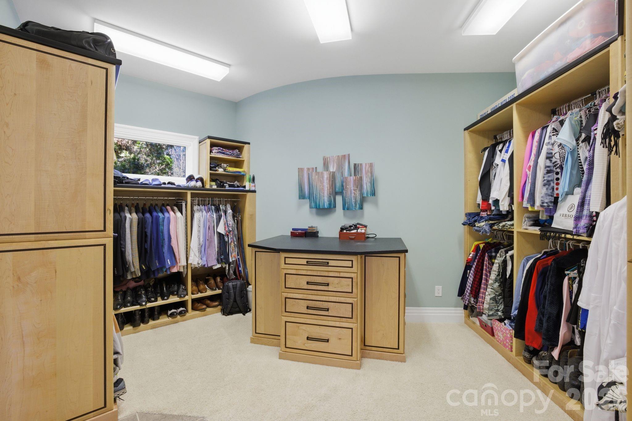 Uwharrie Point - Residential