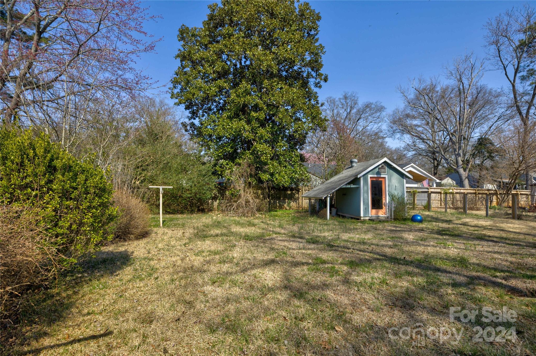 Seventeen Acres - Residential