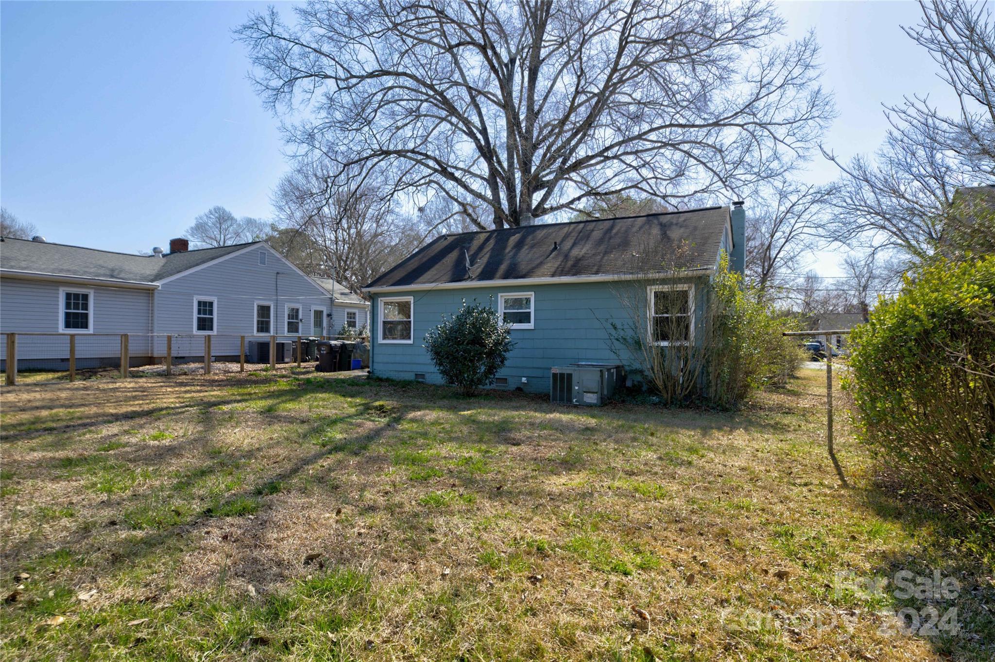 Seventeen Acres - Residential