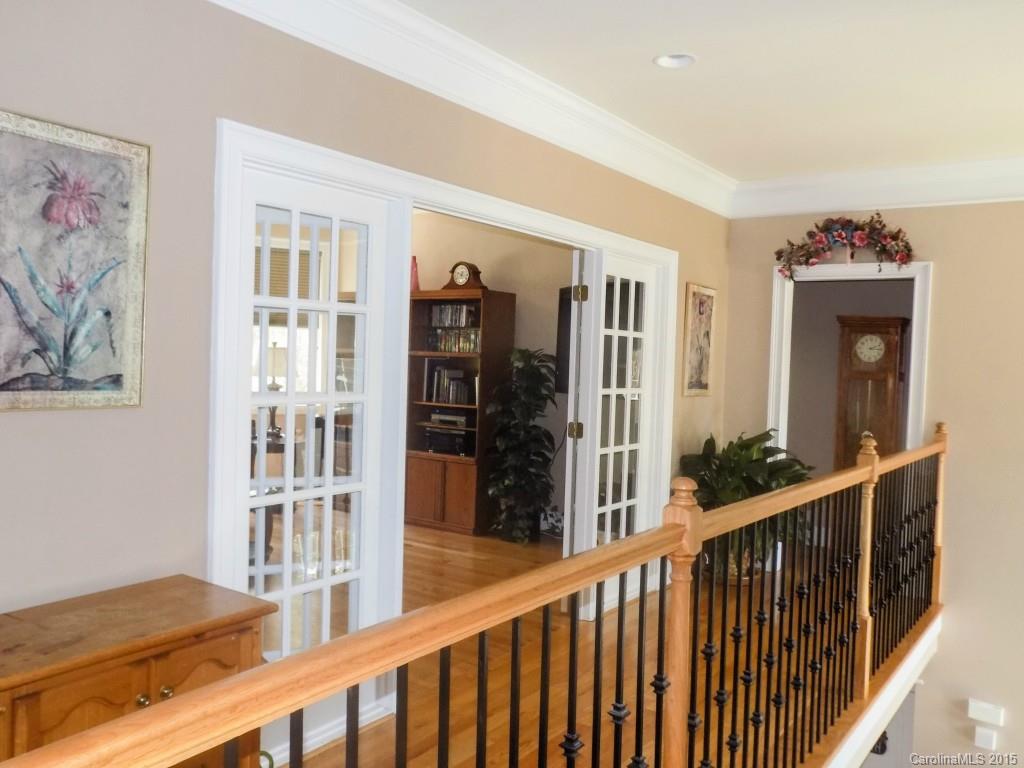 Overlook - Residential