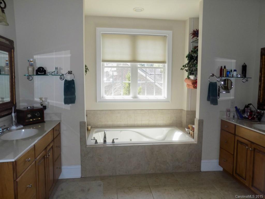 Overlook - Residential