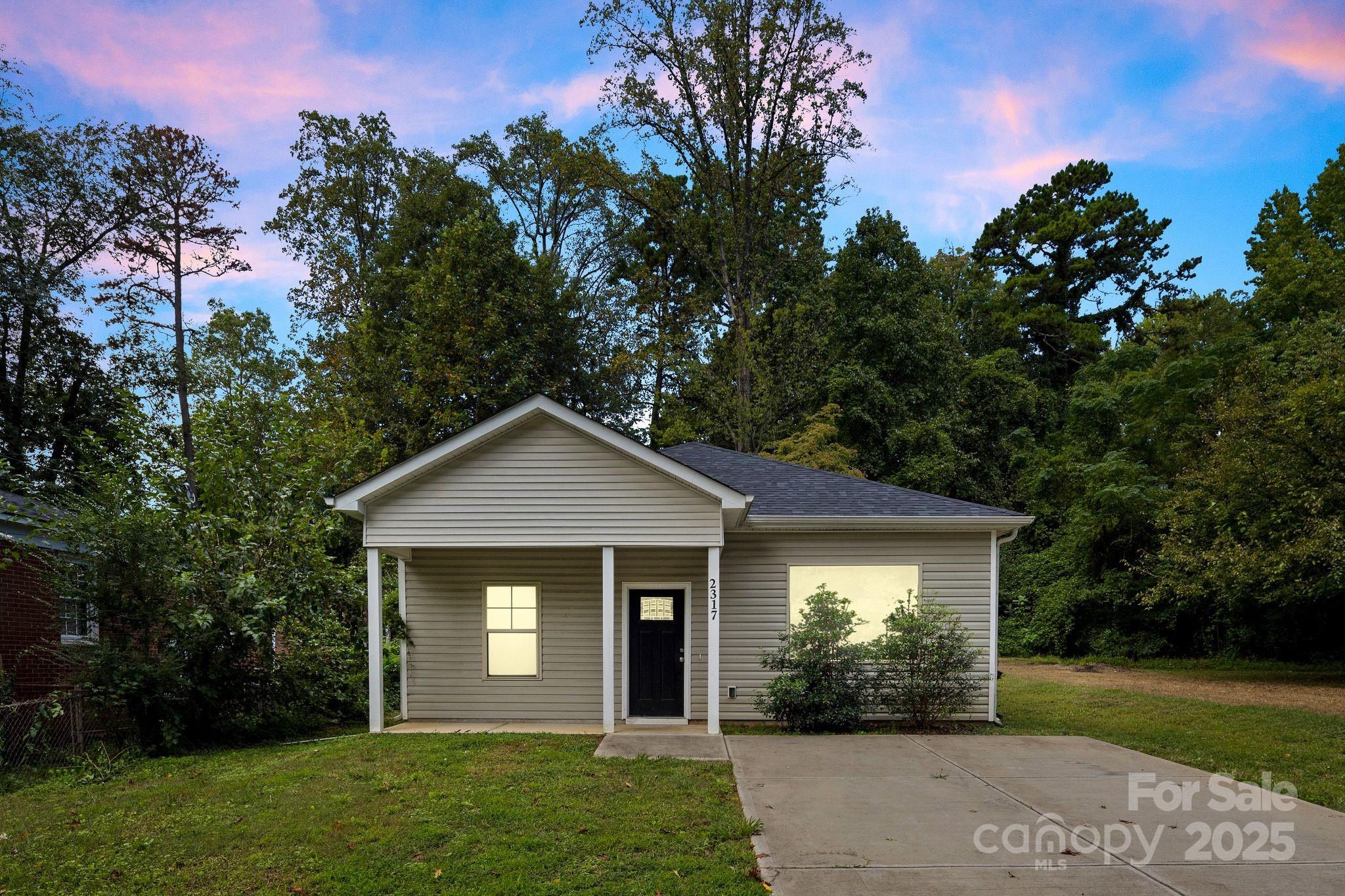 2317 Kennesaw Drive