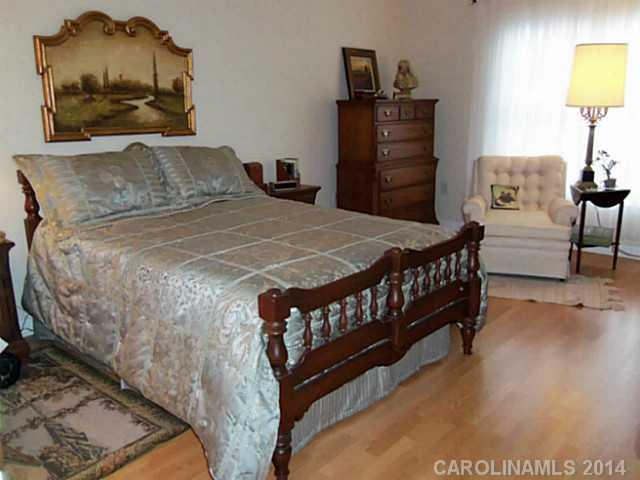 Highland Creek - Residential