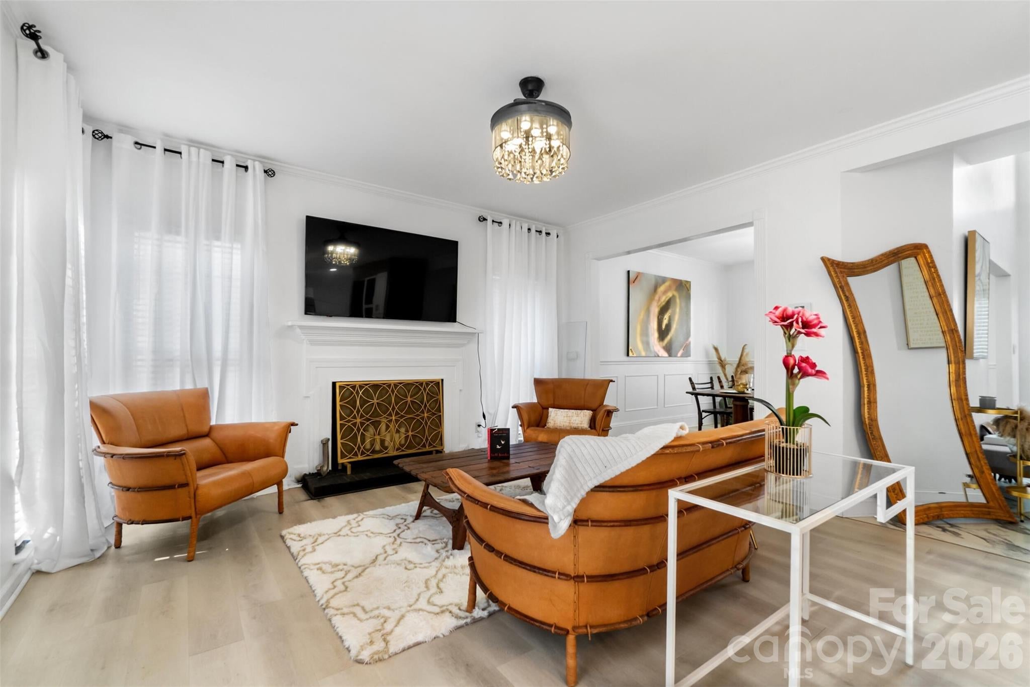 6239 Skyline Drive