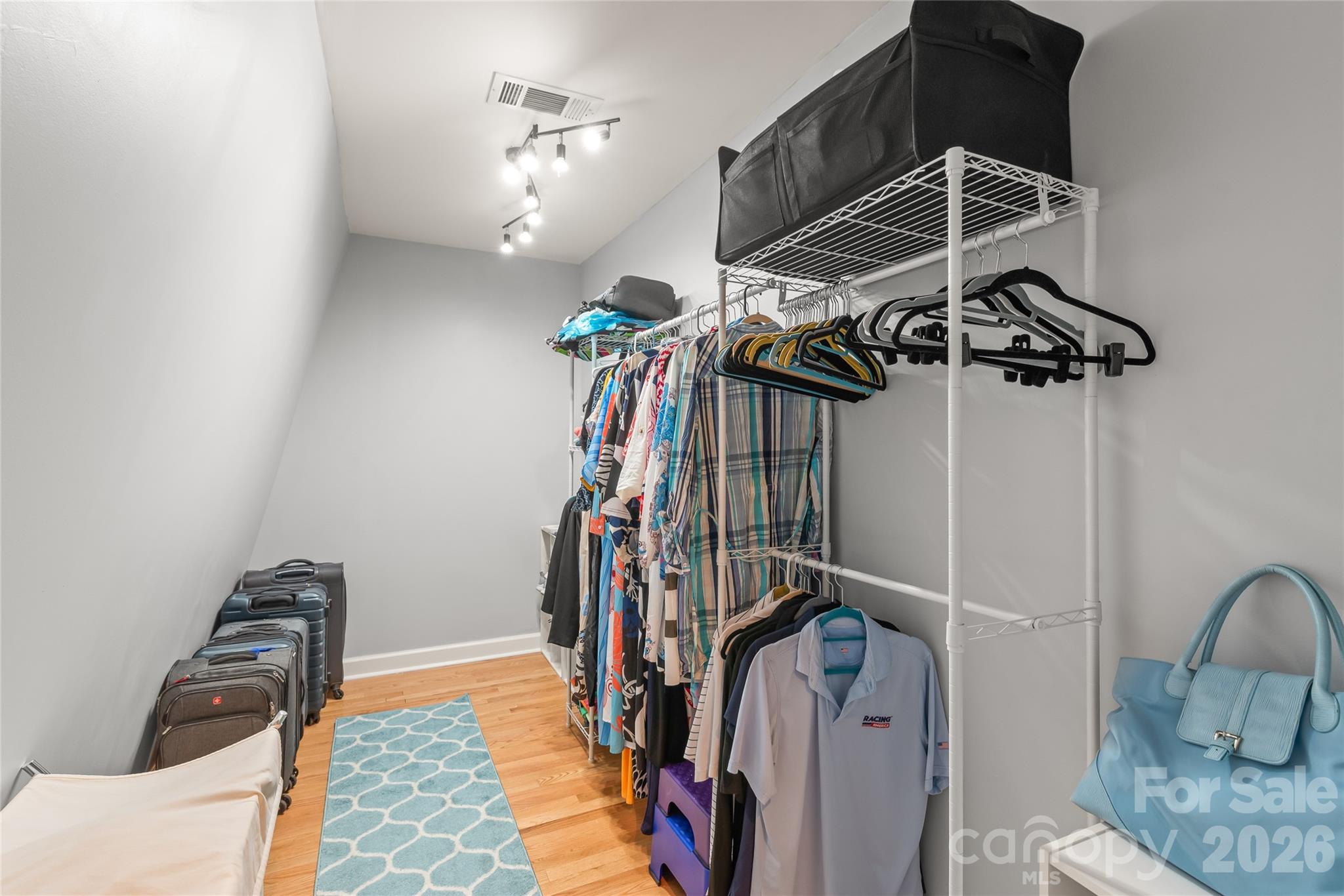 Carlyle - Residential