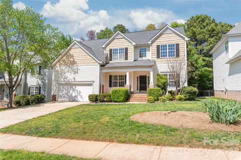 10512 Kilchurn Court Charlotte NC 28277