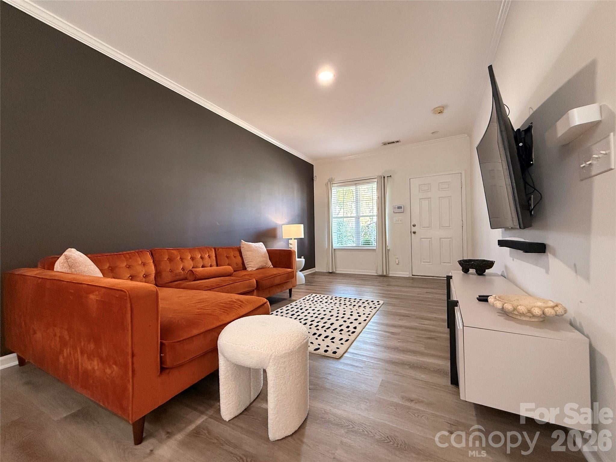 13927 Singleleaf Lane