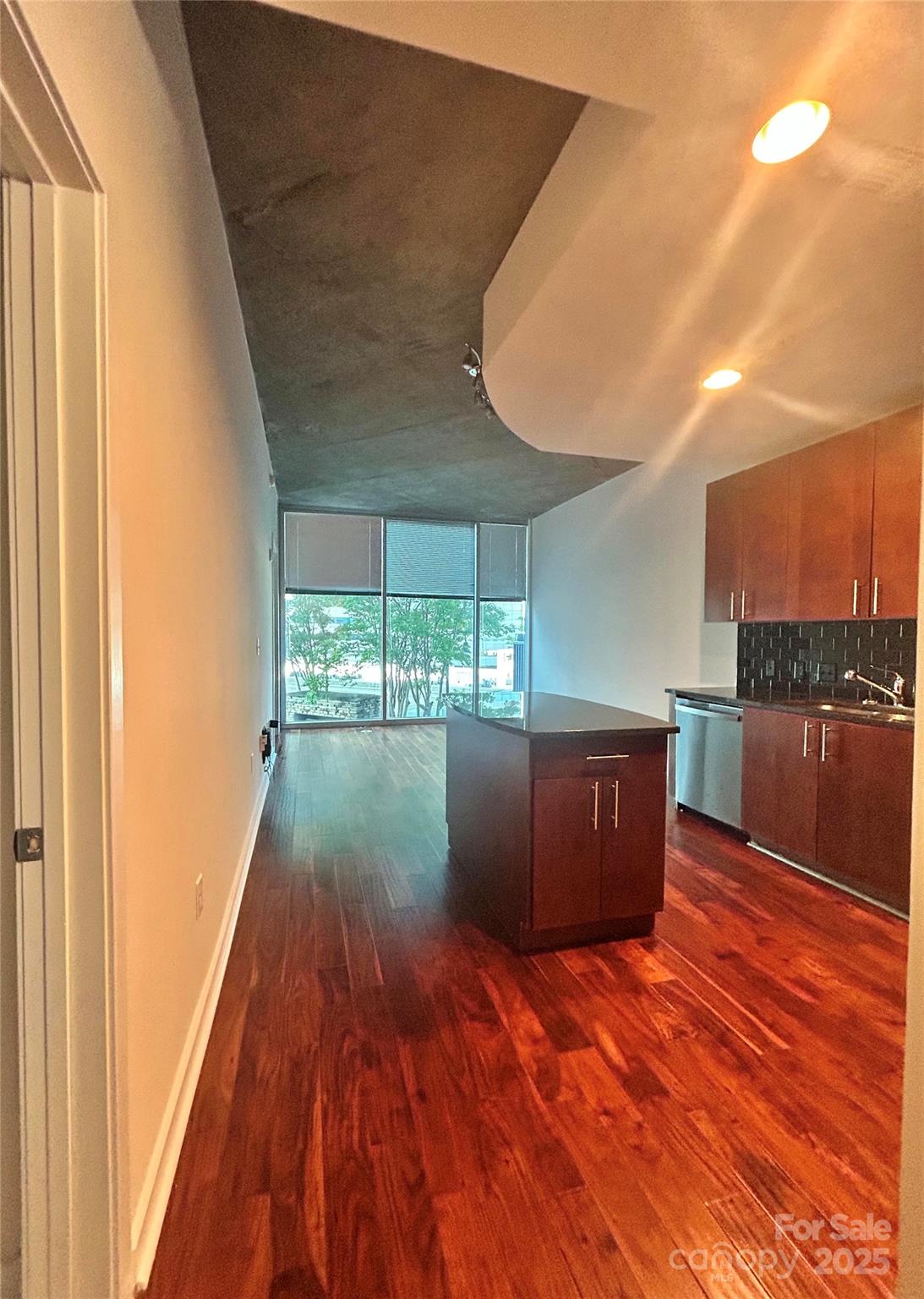 210 N Church Street 1105