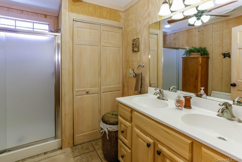 Riverbend Highlands - Residential