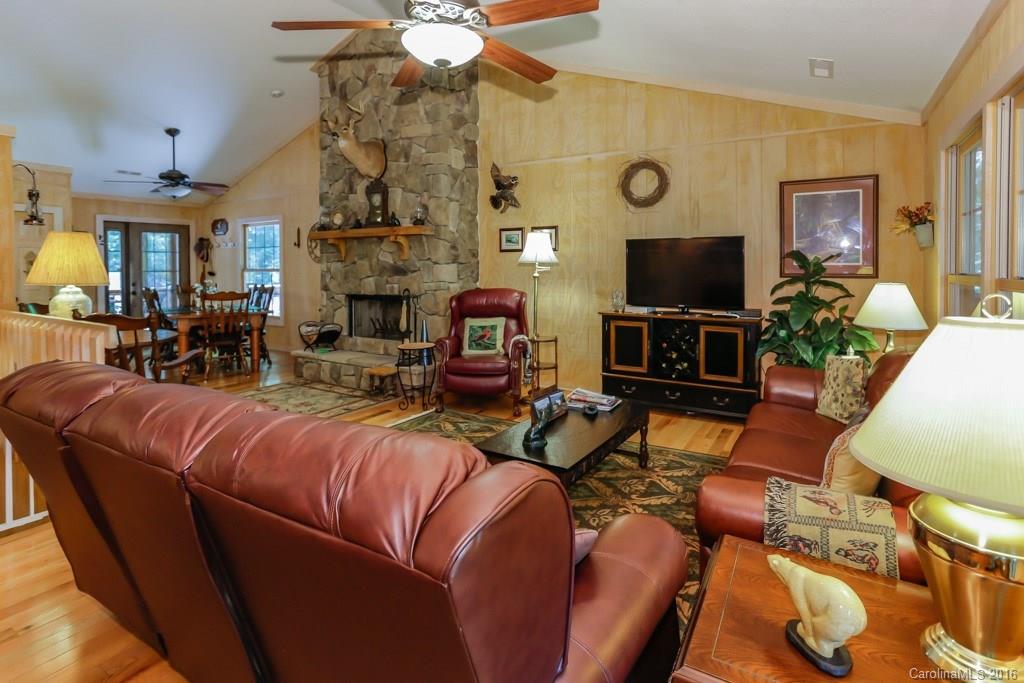 Riverbend Highlands - Residential