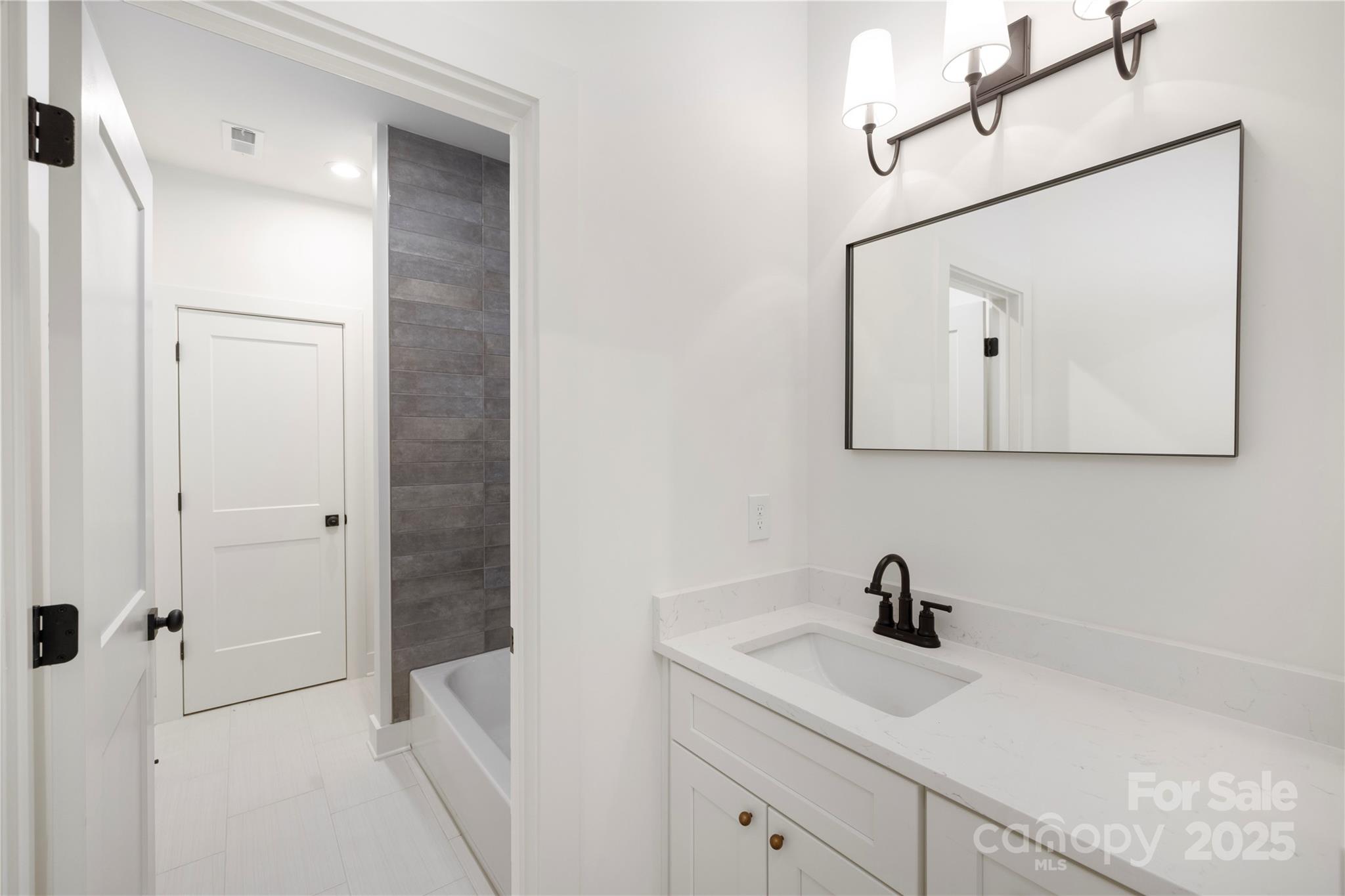 Stonetrace - Residential