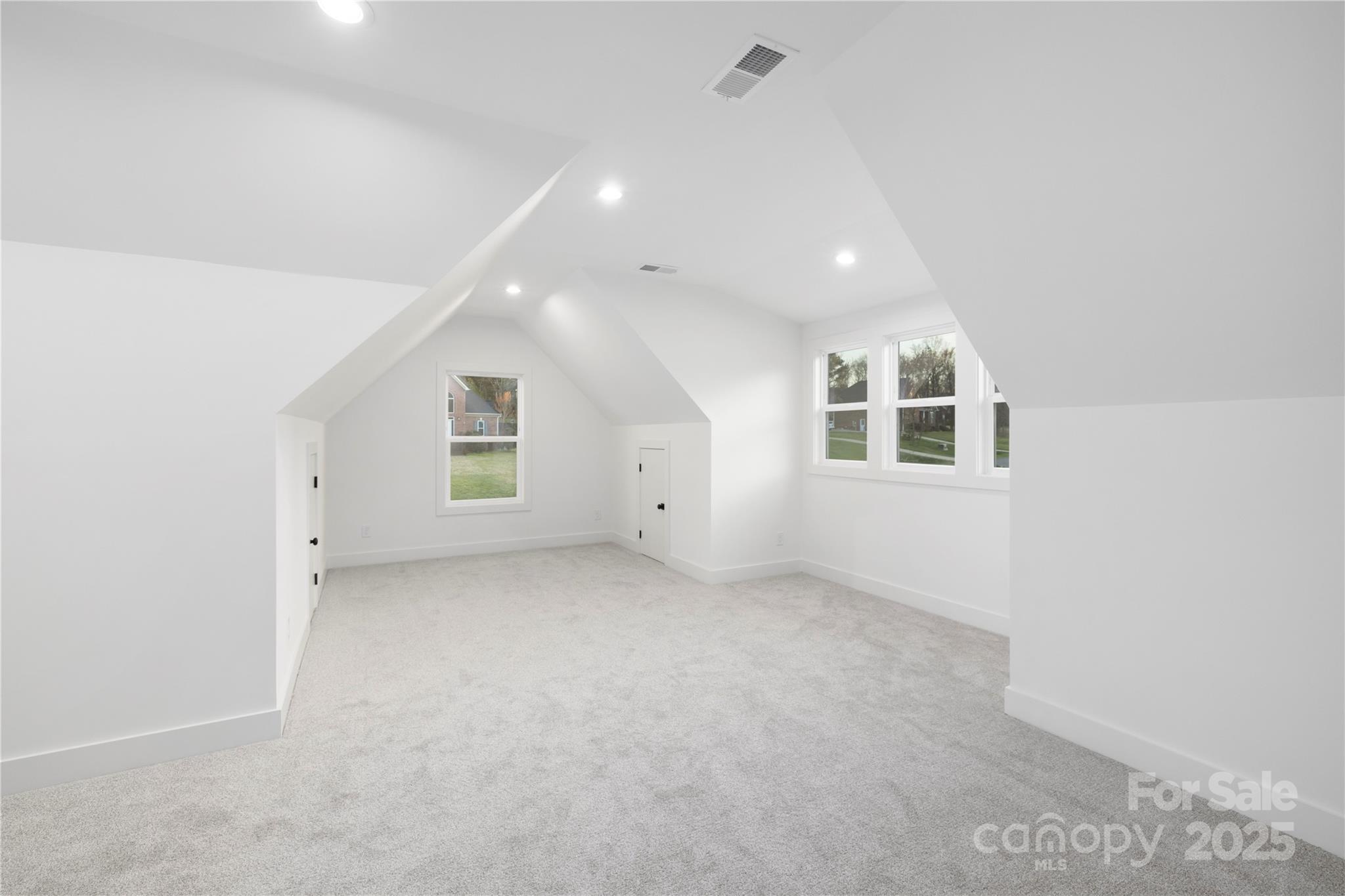 Stonetrace - Residential