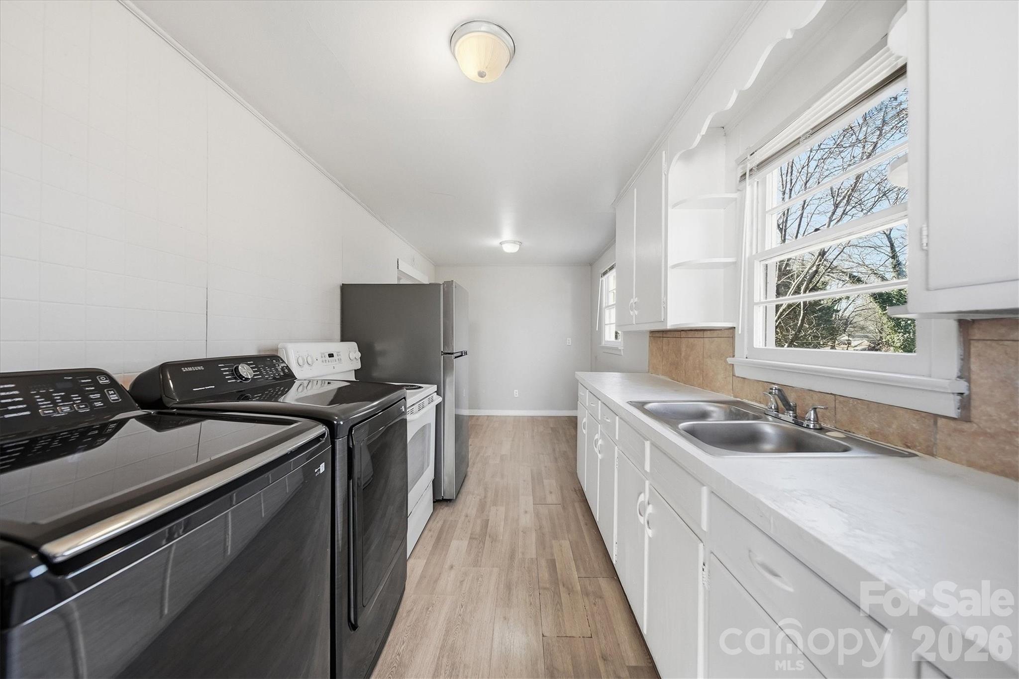 Hillcrest - Residential