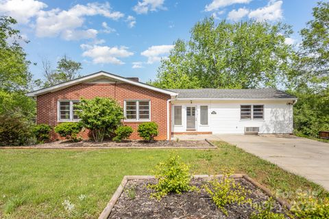 830 Cabaniss Drive Shelby NC 28150