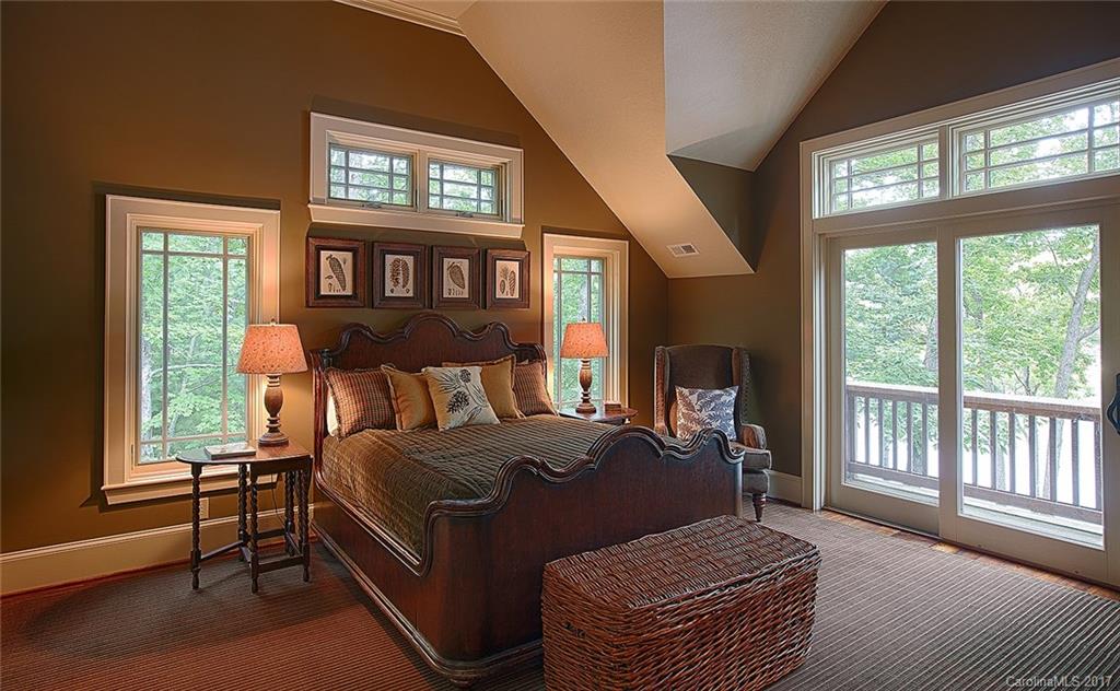 Lake Toxaway Estates - Residential