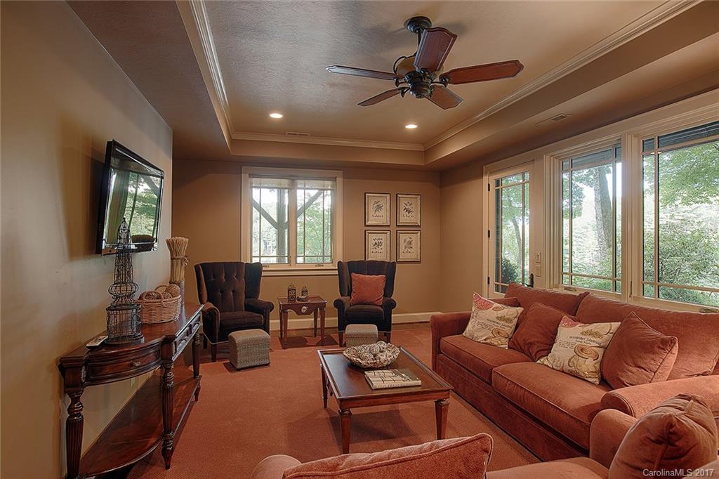 Lake Toxaway Estates - Residential