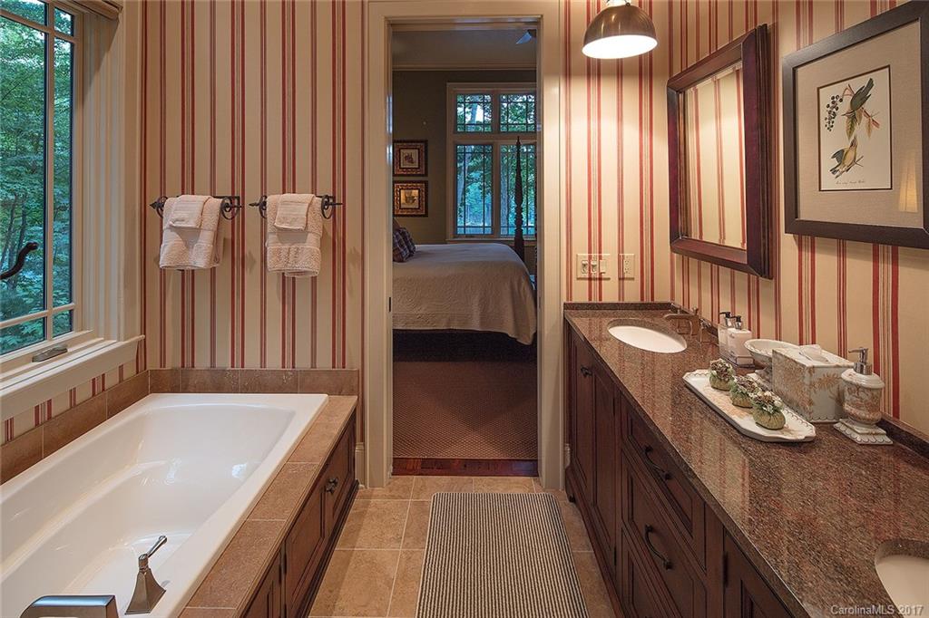 Lake Toxaway Estates - Residential