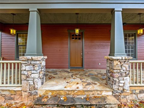 A home in Biltmore Lake