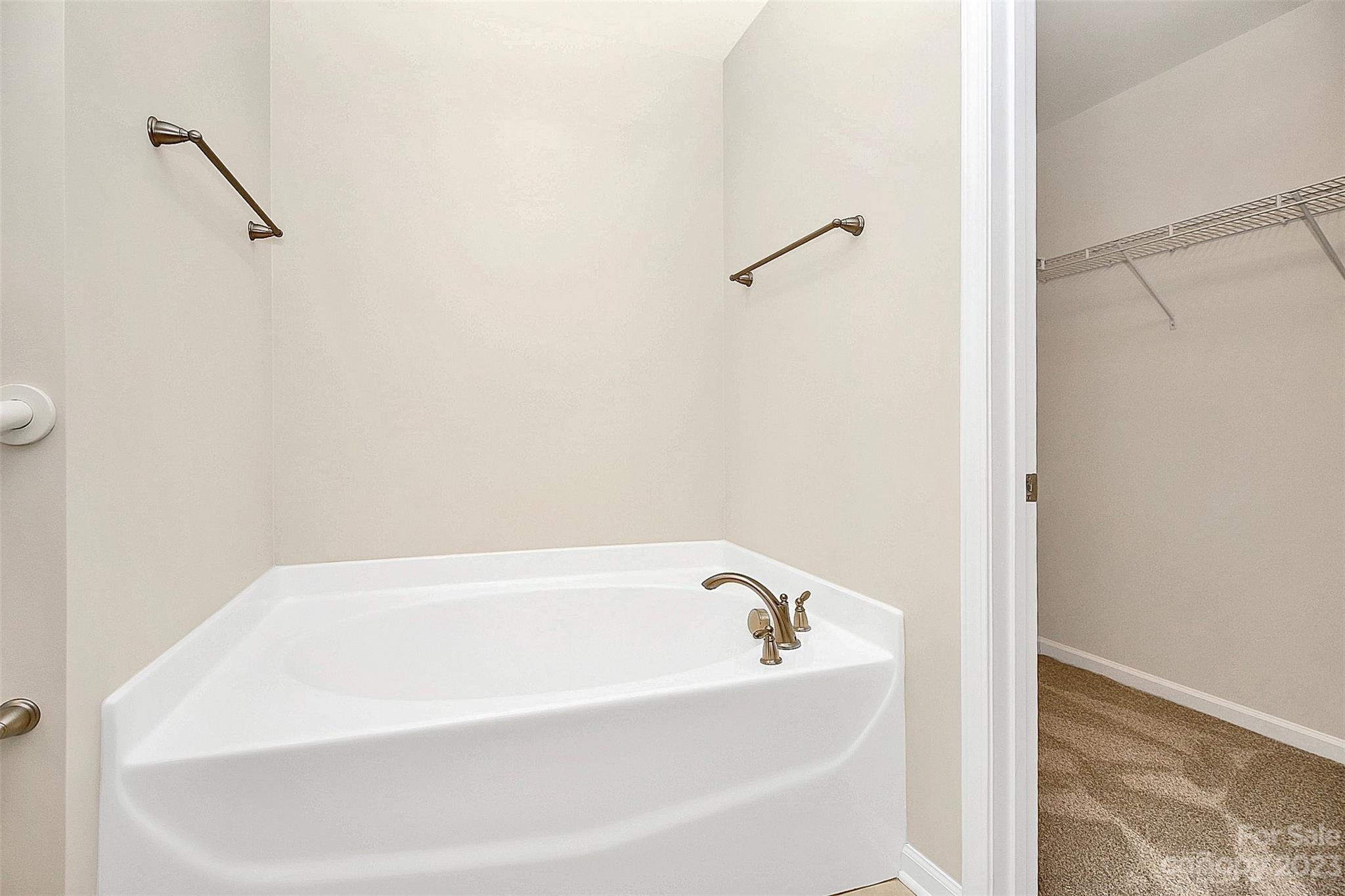 Traditions - Residential