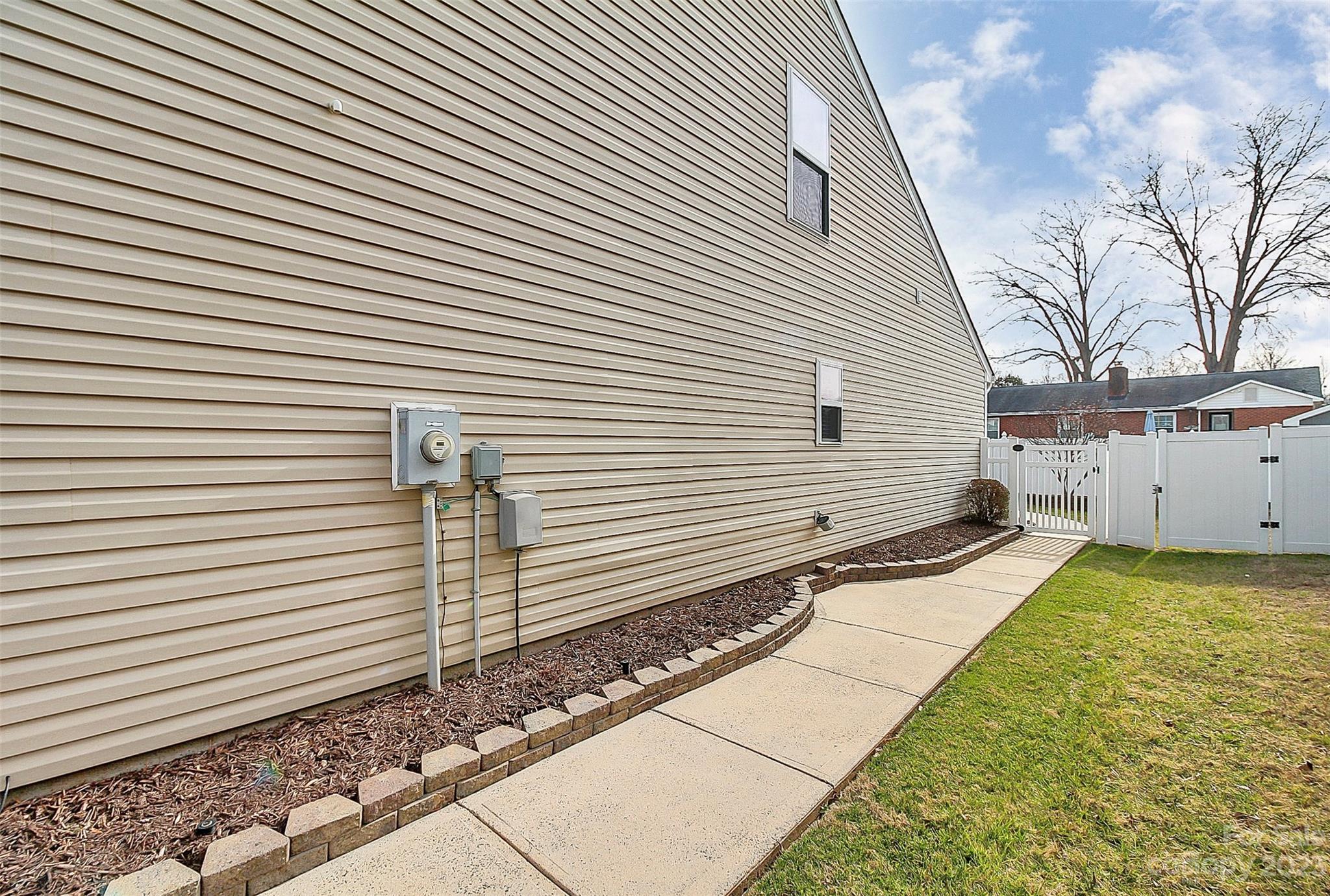 Traditions - Residential