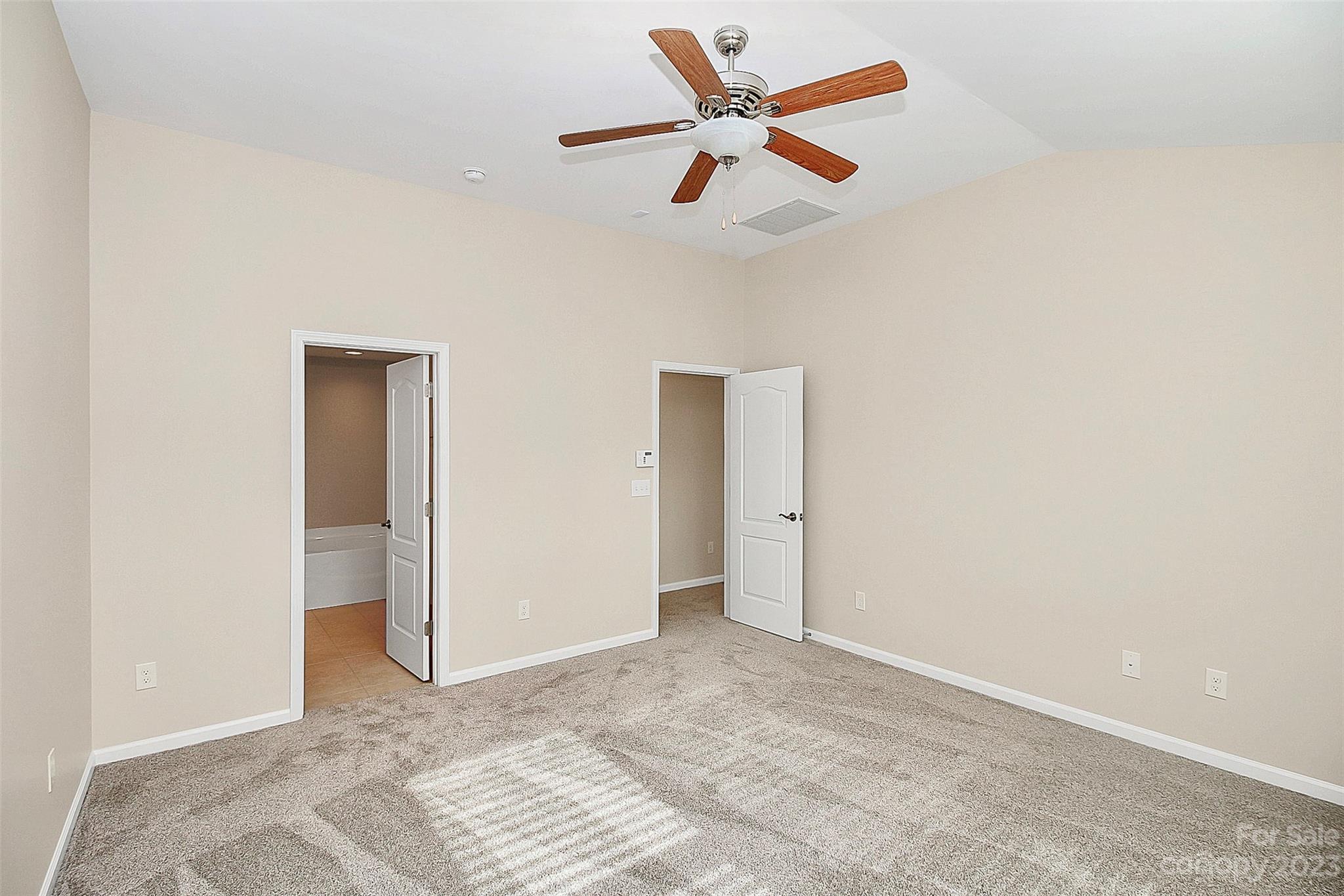 Traditions - Residential