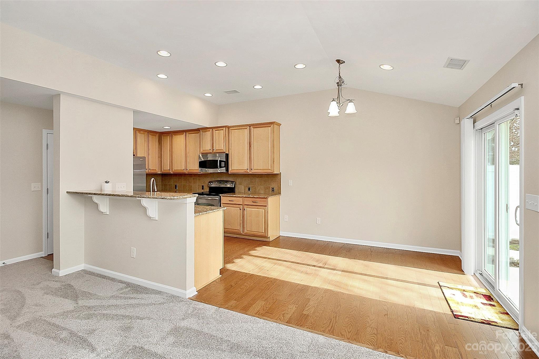 Traditions - Residential