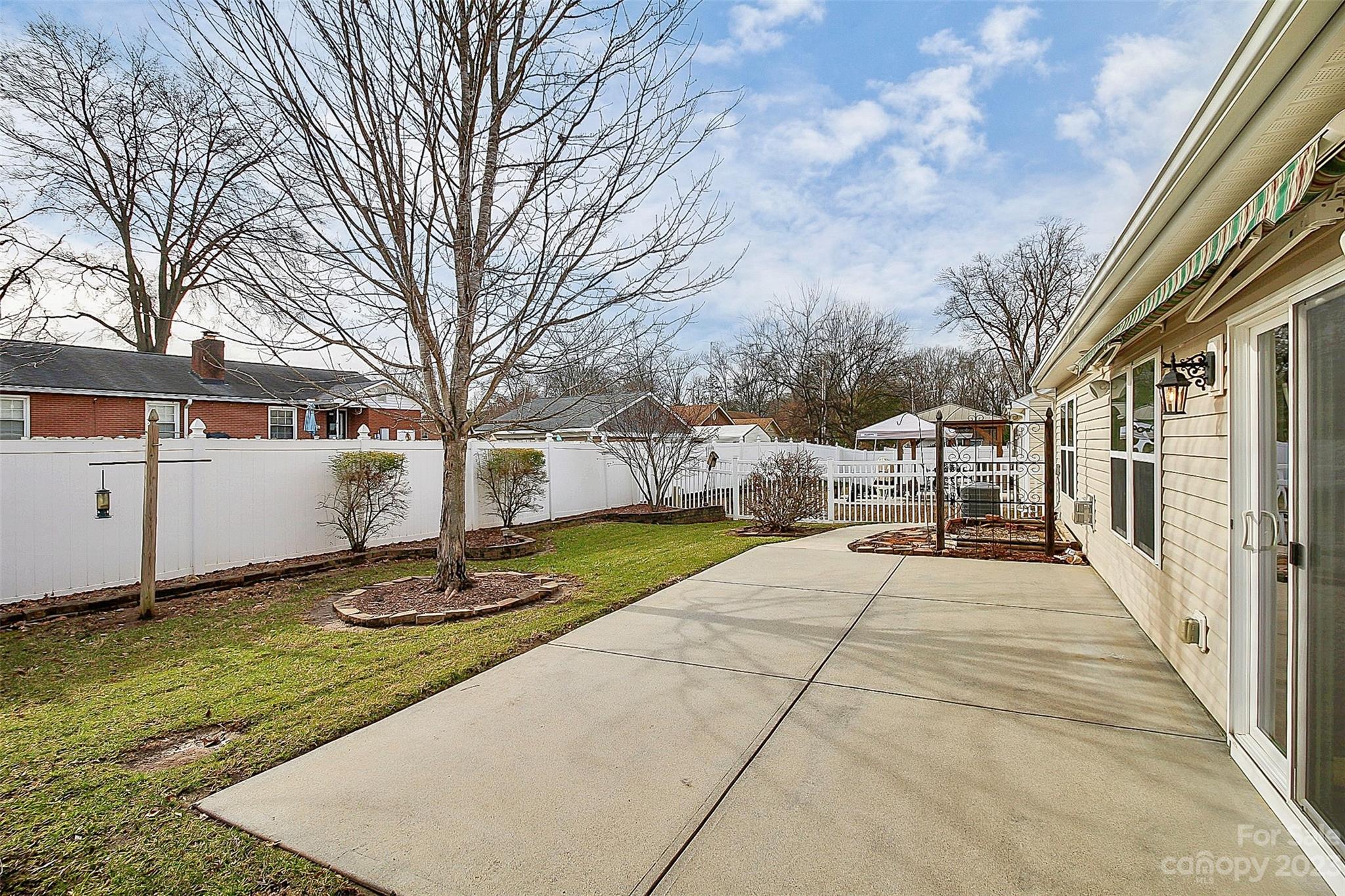 Traditions - Residential