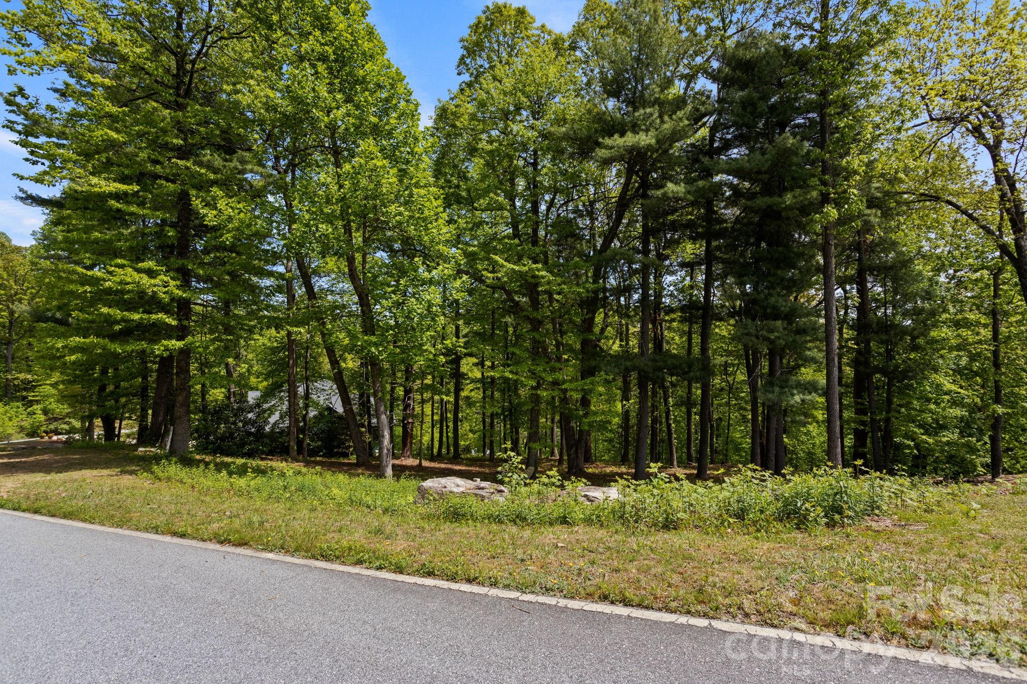 000 Hollybrook Drive S-15