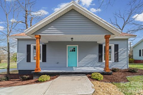 4 American Street Mount Holly NC 28120