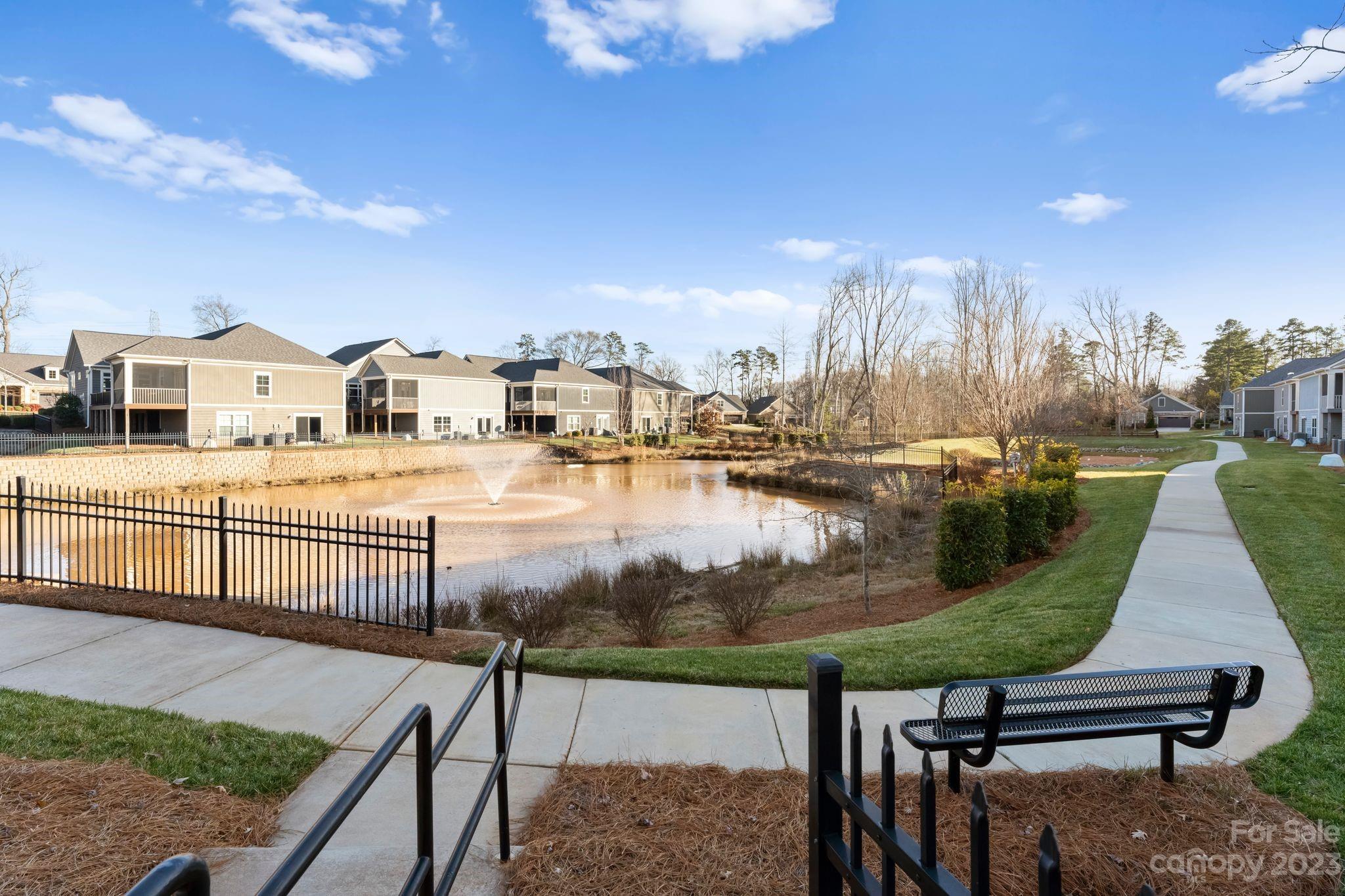 The Courtyards of Huntersville - Residential