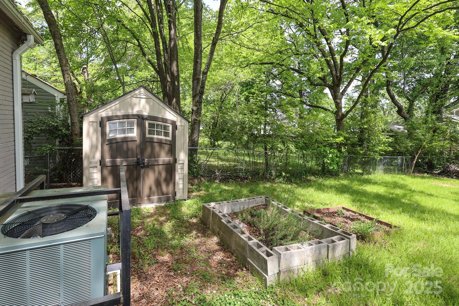 Villa Heights - Residential