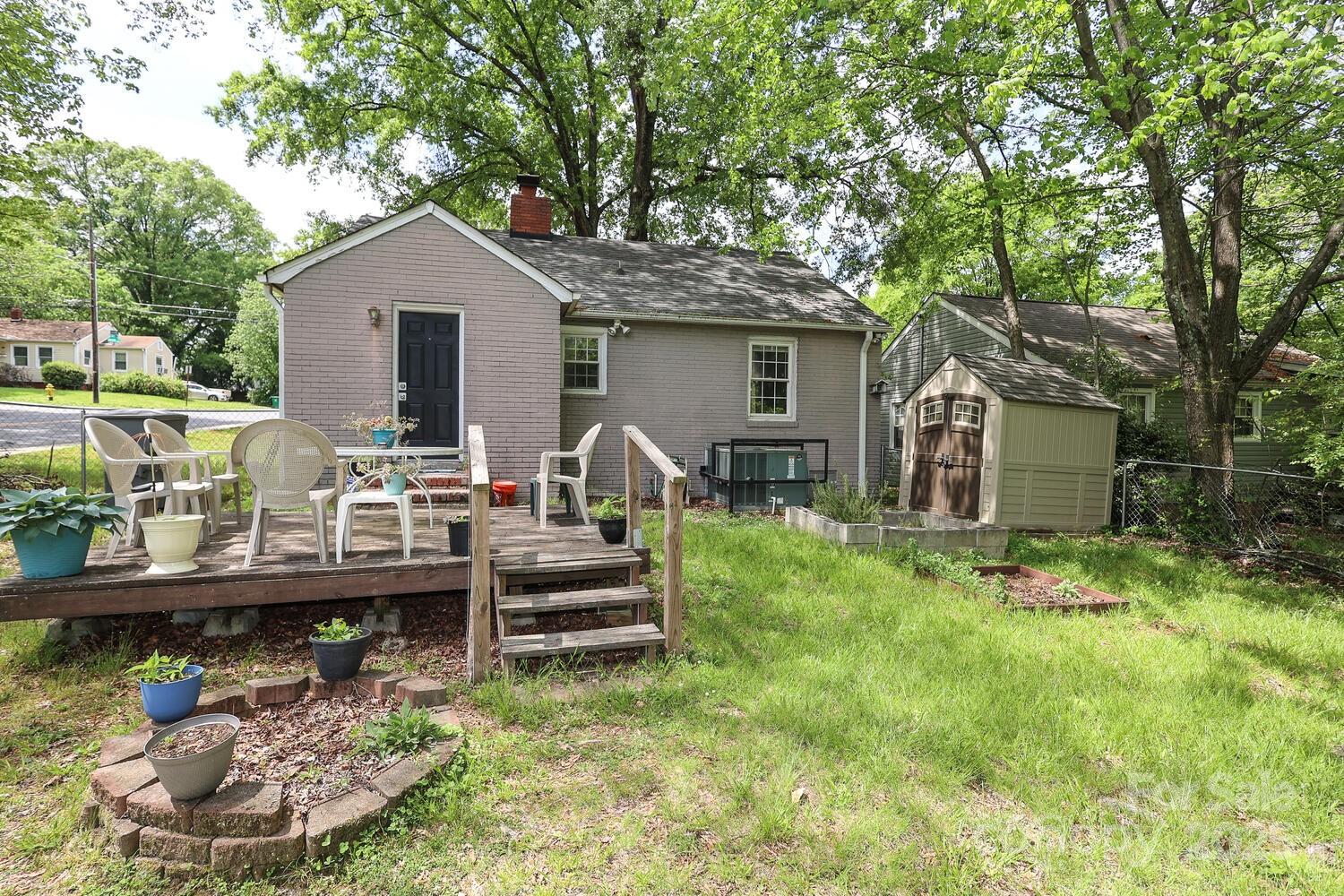 Villa Heights - Residential