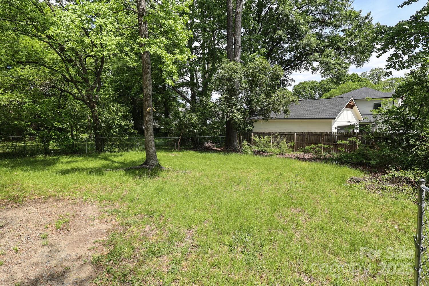 Villa Heights - Residential