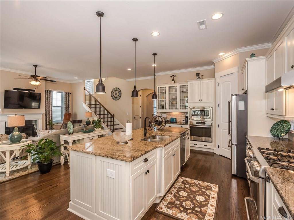 Riverwalk - Residential