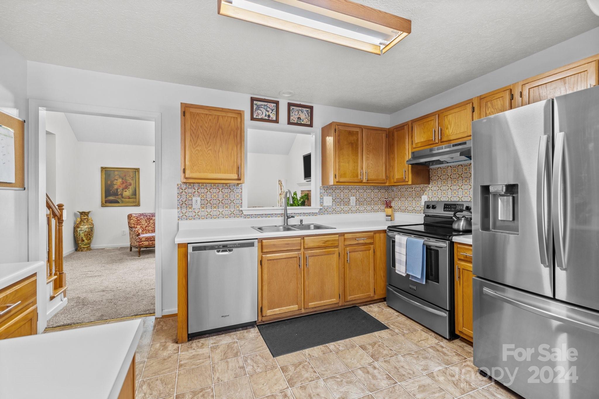 Windsong Estates - Residential